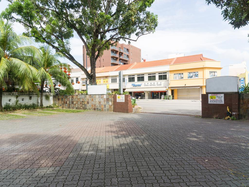 Reddoorz Near Aljunied Mrt Hotell Singapore Exteriör bild